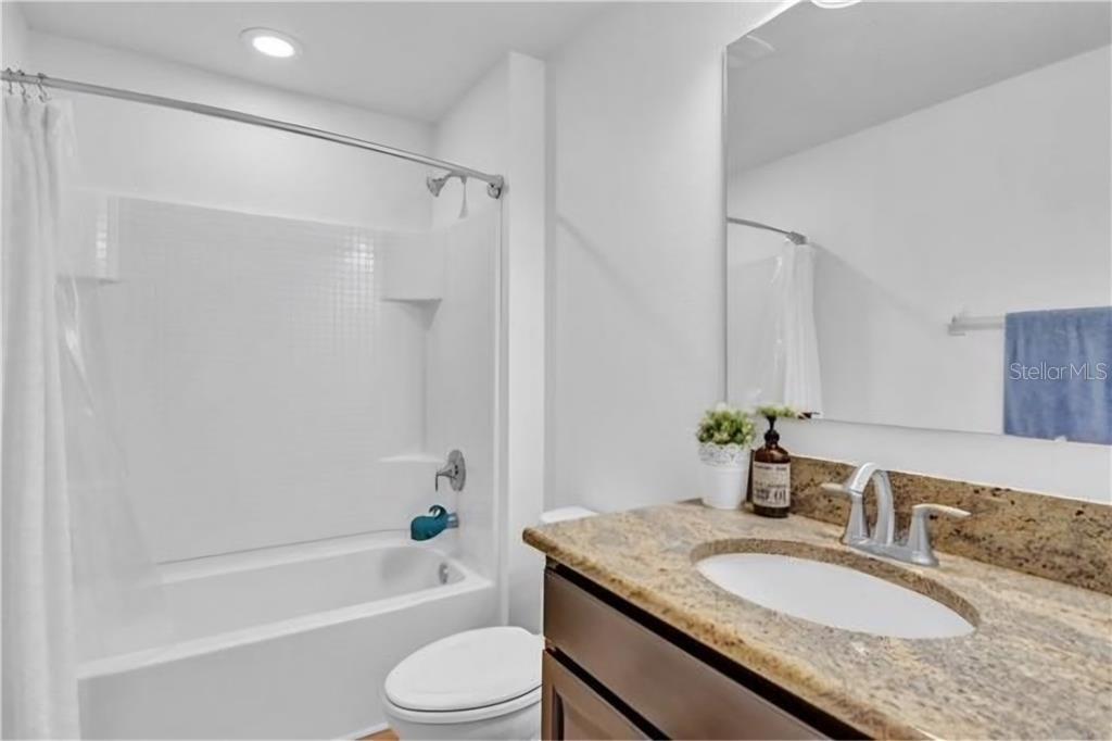 Image 11 of 22 For 610 22nd Avenue