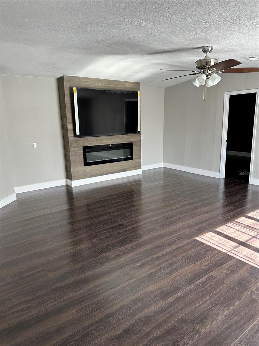 Image 3 of 39 For 37518 Quail Ridge Circle