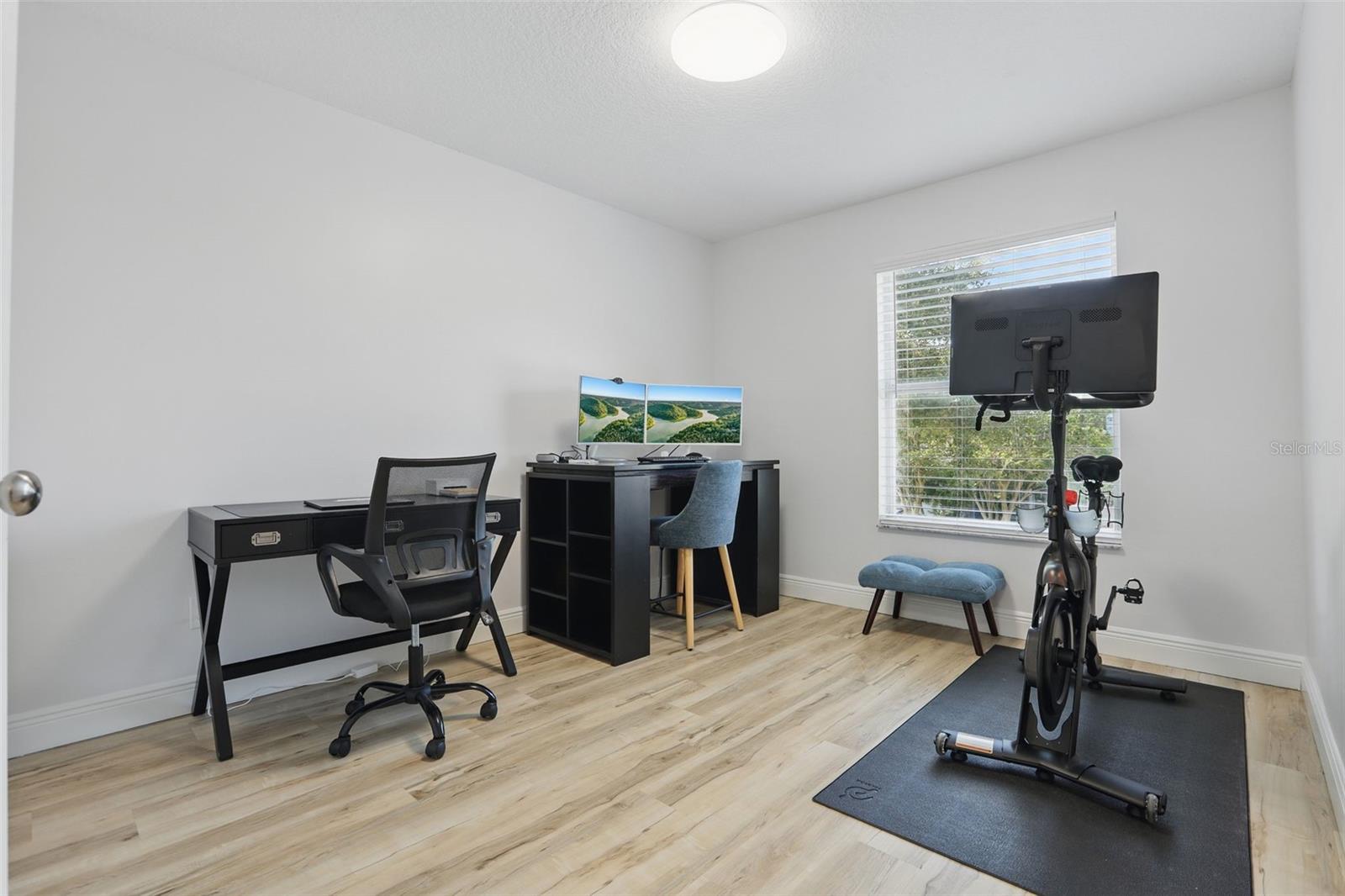 Image 22 of 41 For 1758 Bobtail Drive