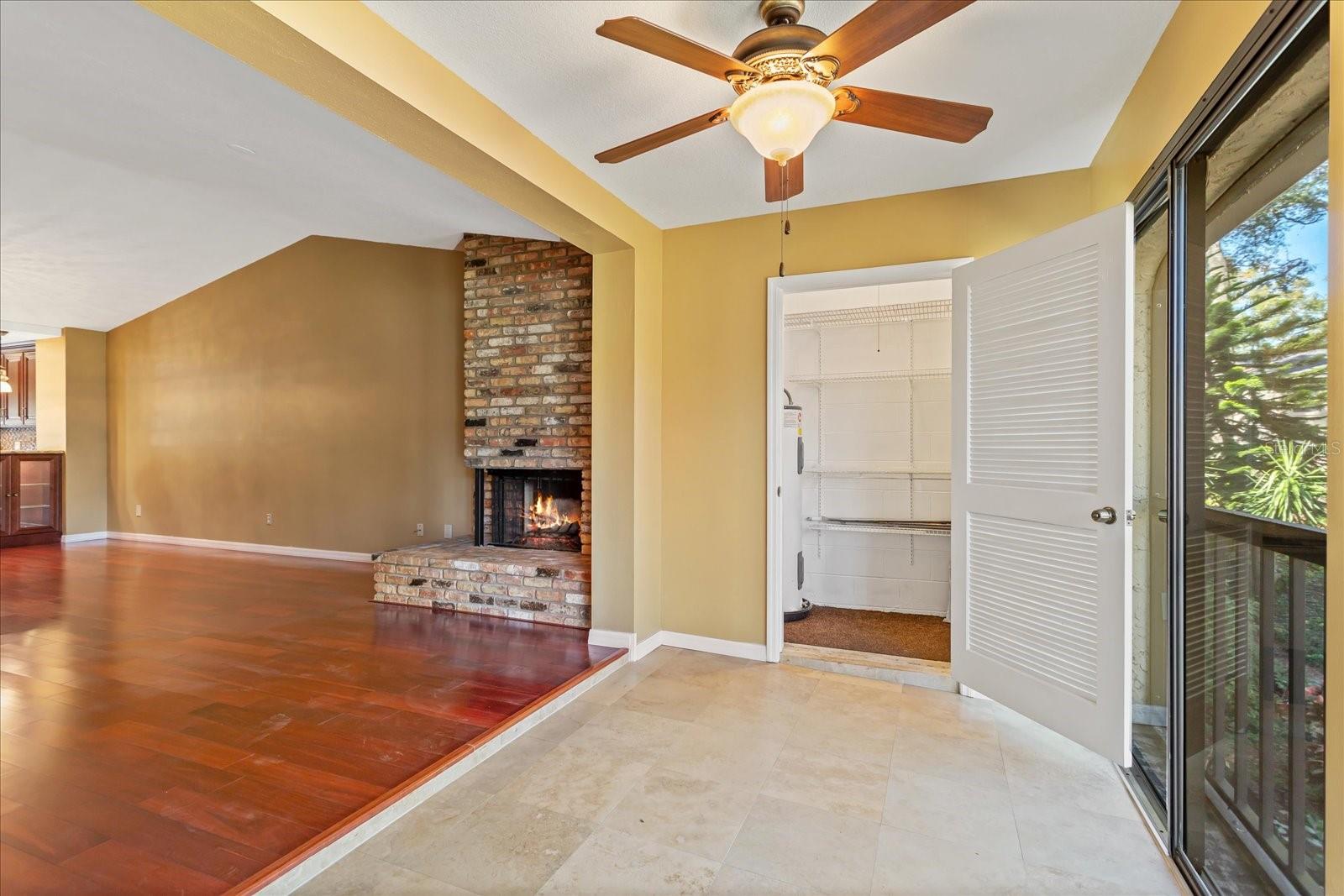 Image 14 of 25 For 1055 Kensington Park Drive 503