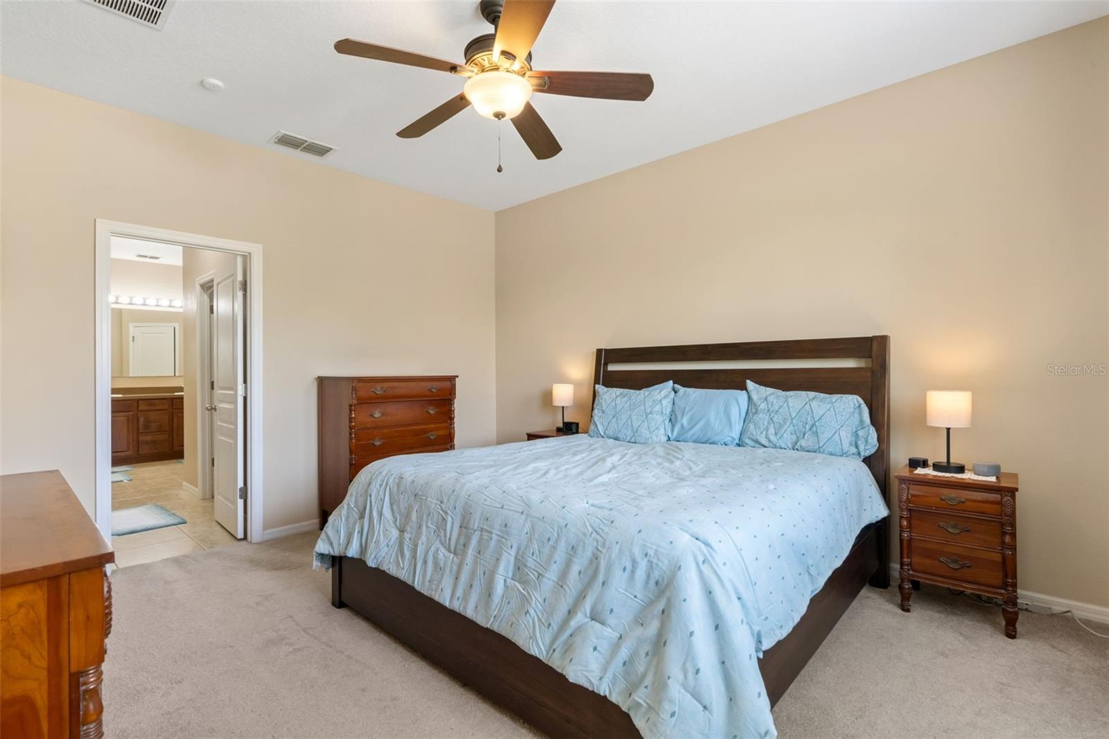 Image 20 of 41 For 1023 Hermosa Way