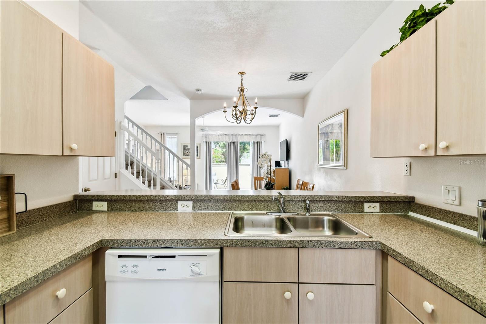 Image 11 of 69 For 1180 Beach Circle