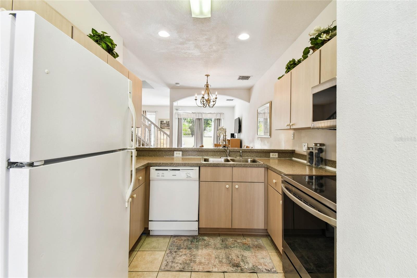 Image 12 of 69 For 1180 Beach Circle
