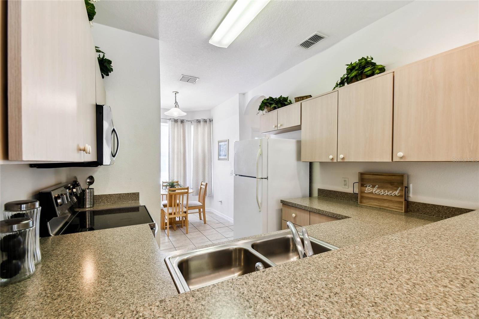 Image 13 of 69 For 1180 Beach Circle