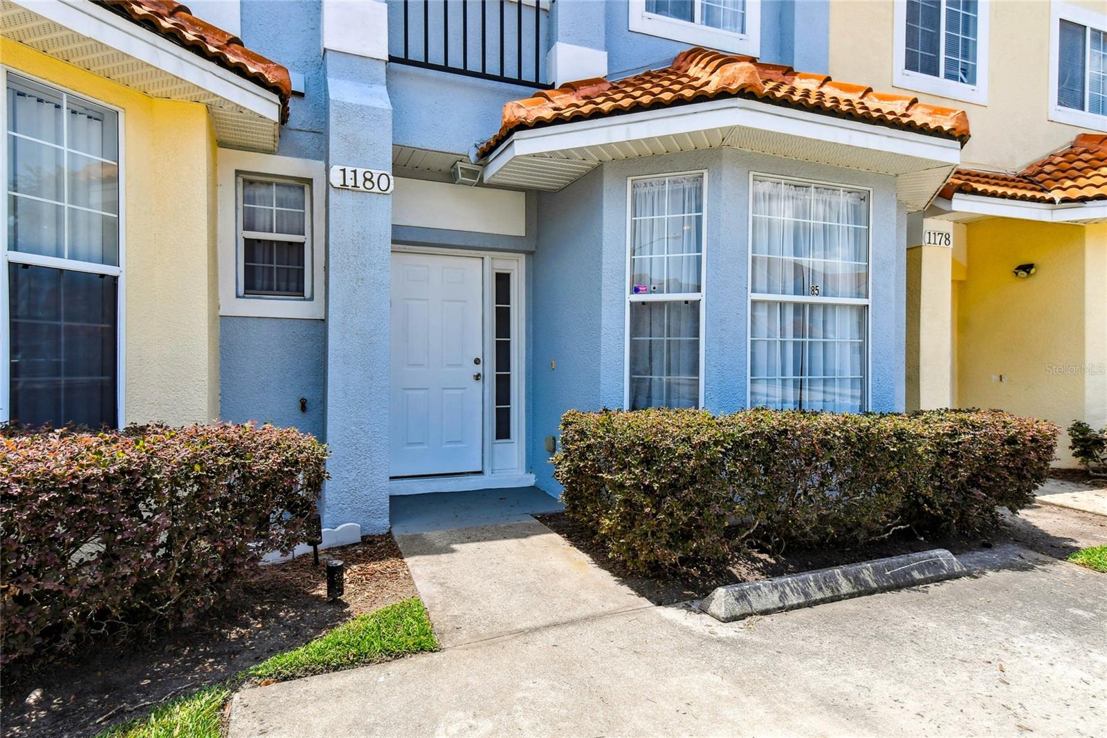 Image 3 of 69 For 1180 Beach Circle
