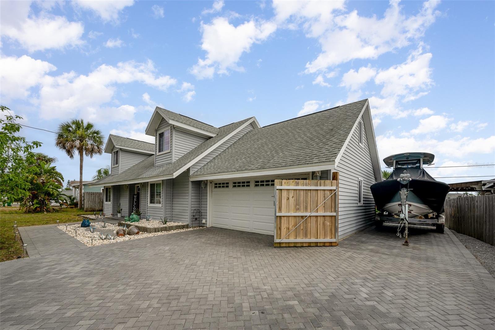 Image 6 of 31 For 661 Altura Drive