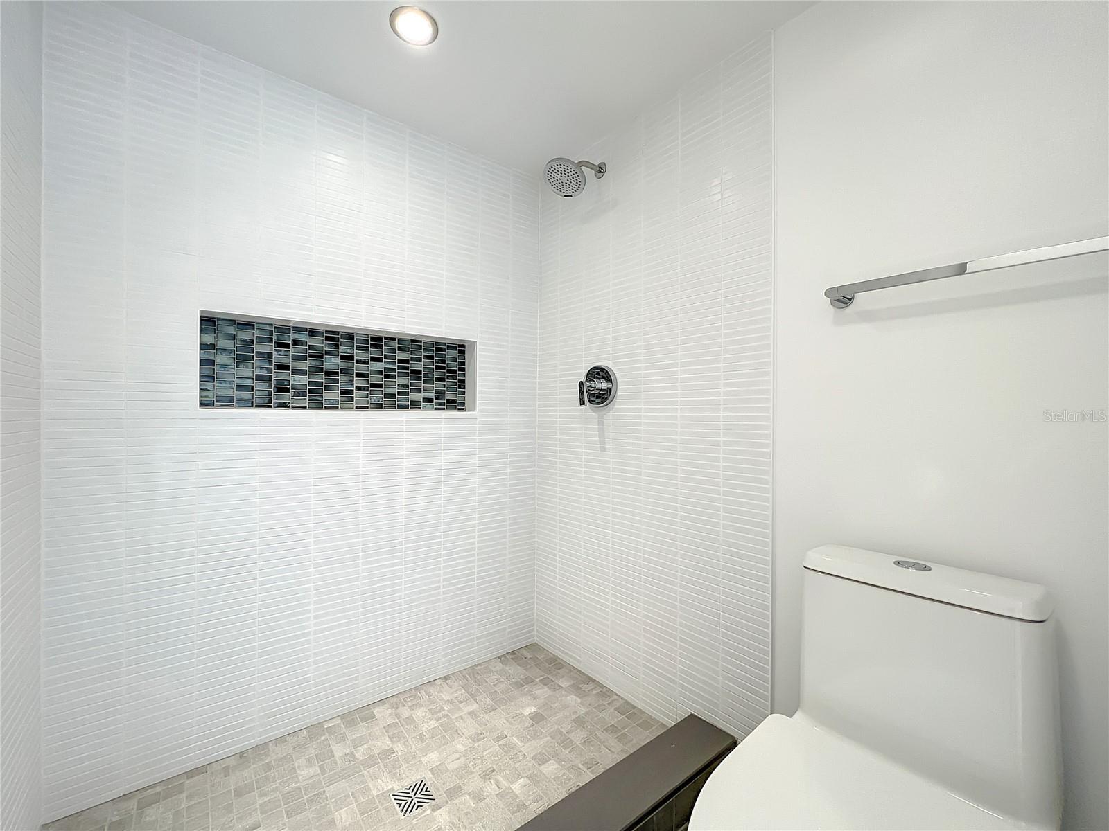 Image 33 of 38 For 200 Saint Andrews Boulevard 3503
