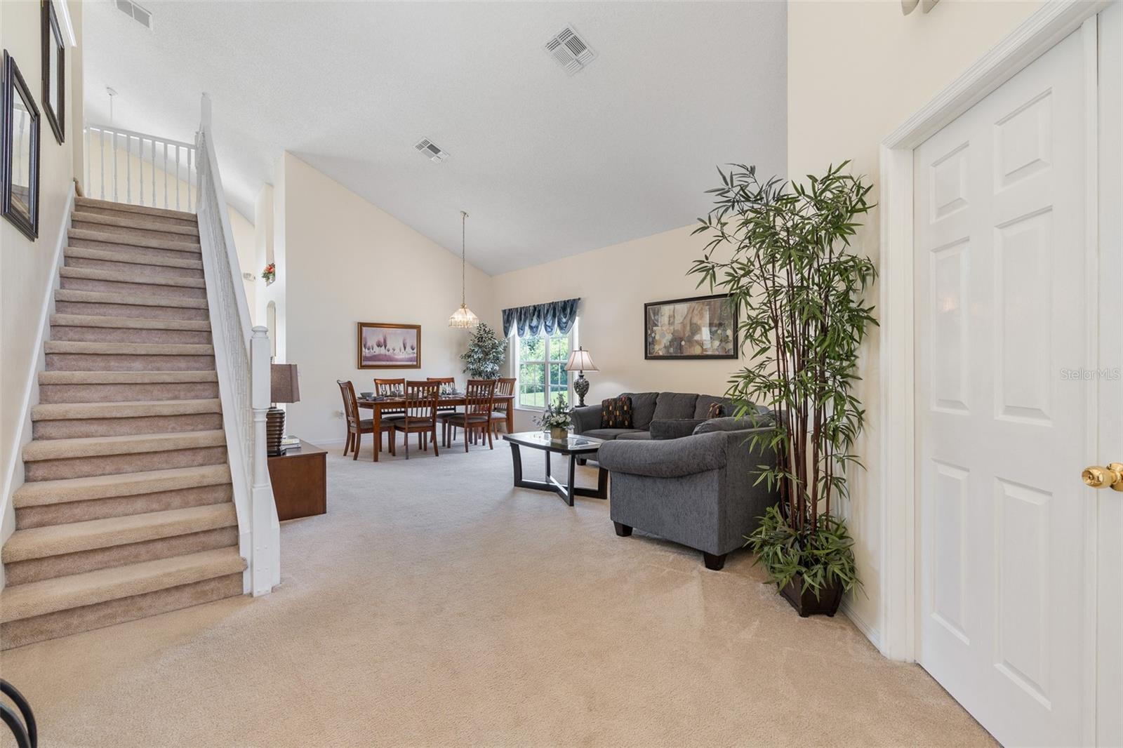 Image 14 of 52 For 2655 Star Lake View Drive