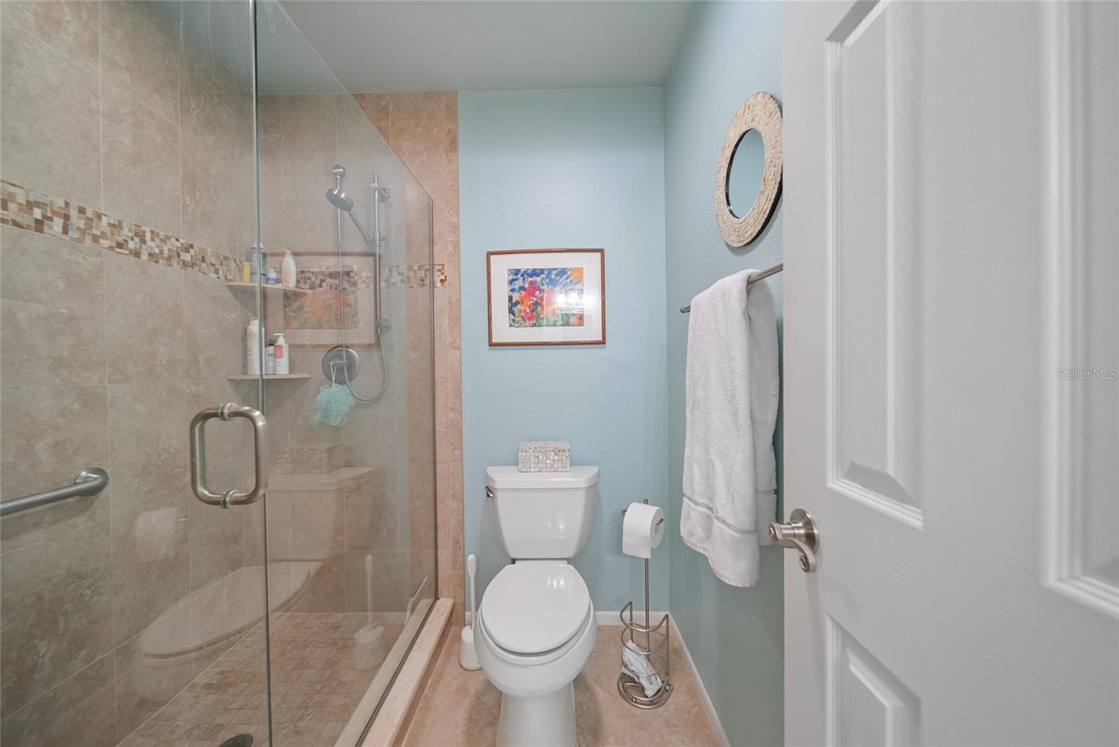 Image 19 of 40 For 903 Oak Leaf Court