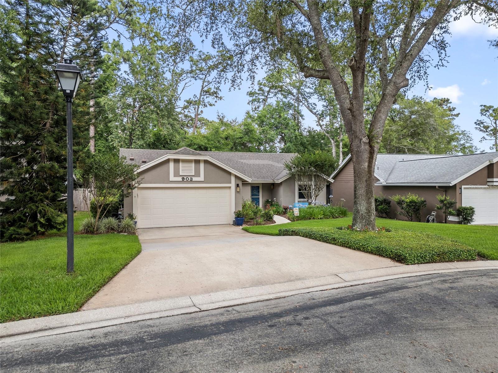 Image 30 of 40 For 903 Oak Leaf Court