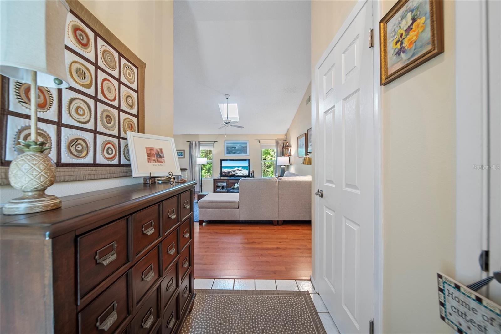 Image 7 of 40 For 903 Oak Leaf Court