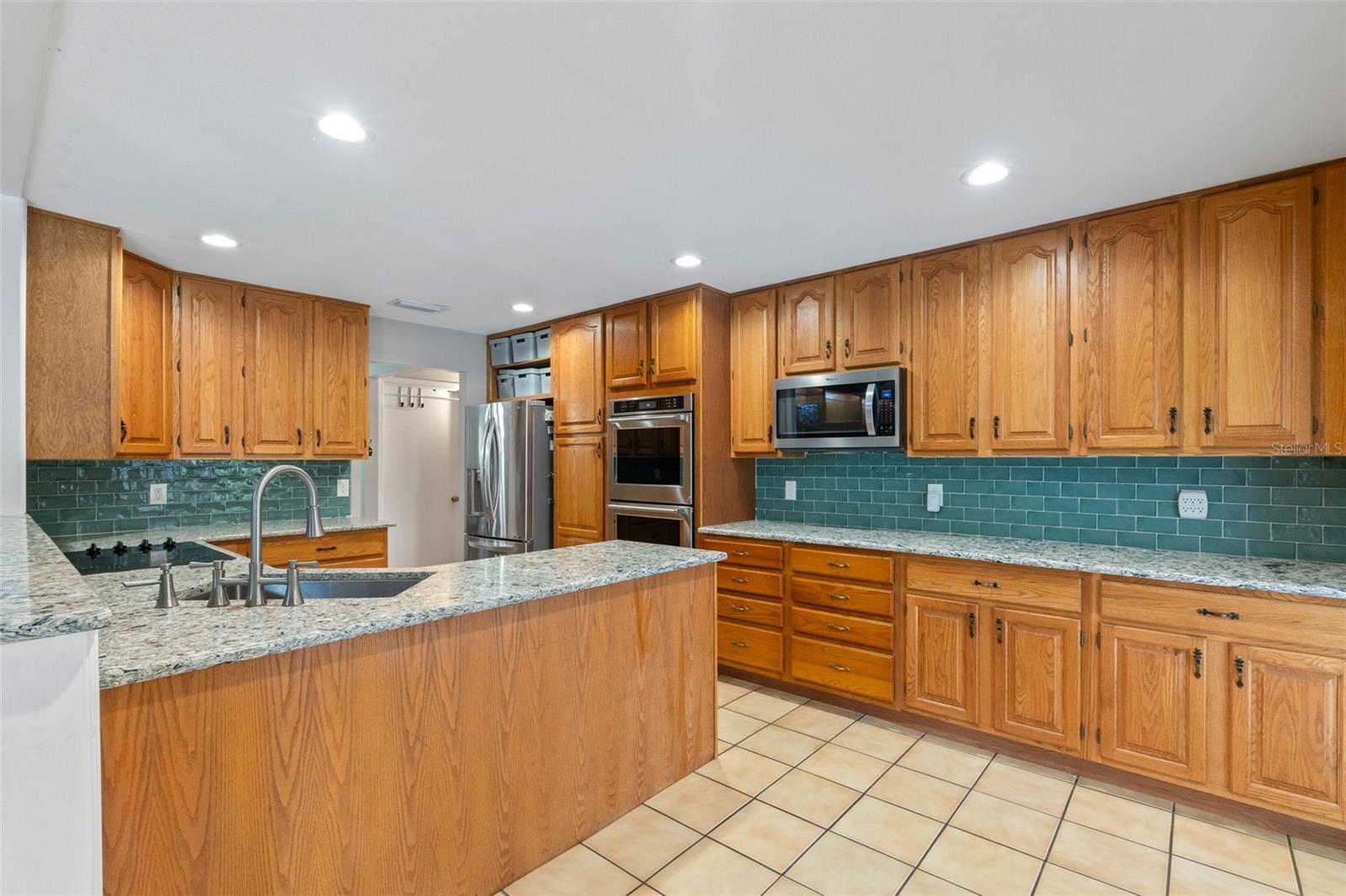 Image 17 of 44 For 1440 Suzanne Way