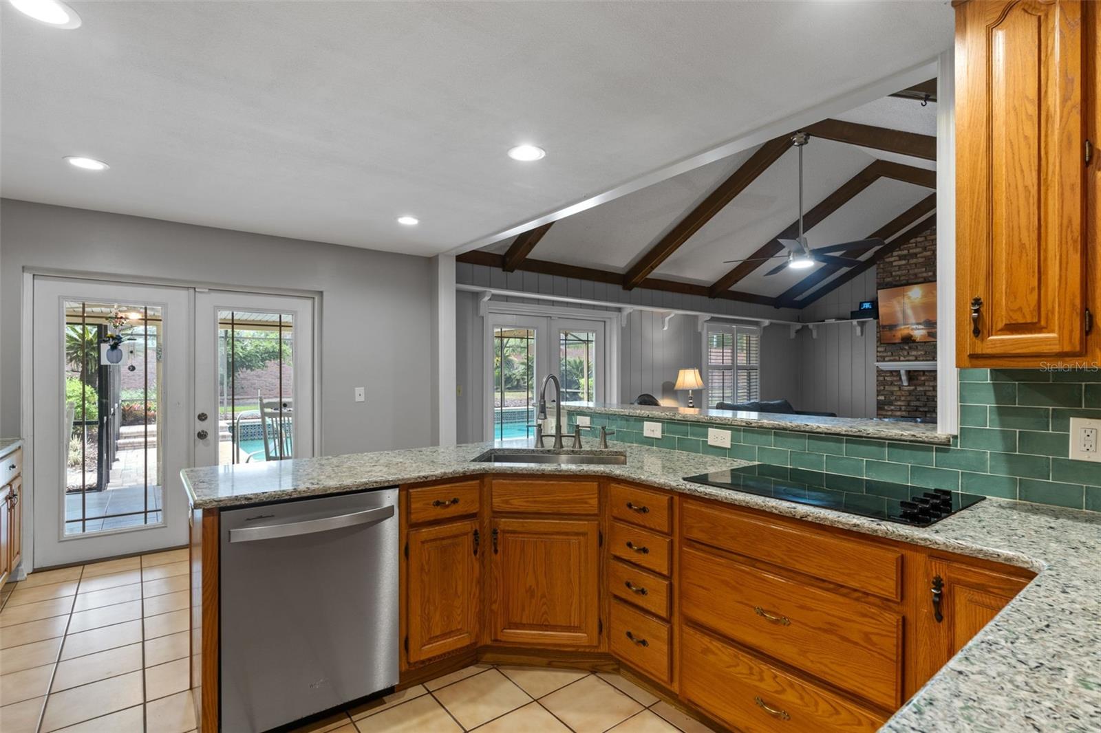 Image 18 of 44 For 1440 Suzanne Way