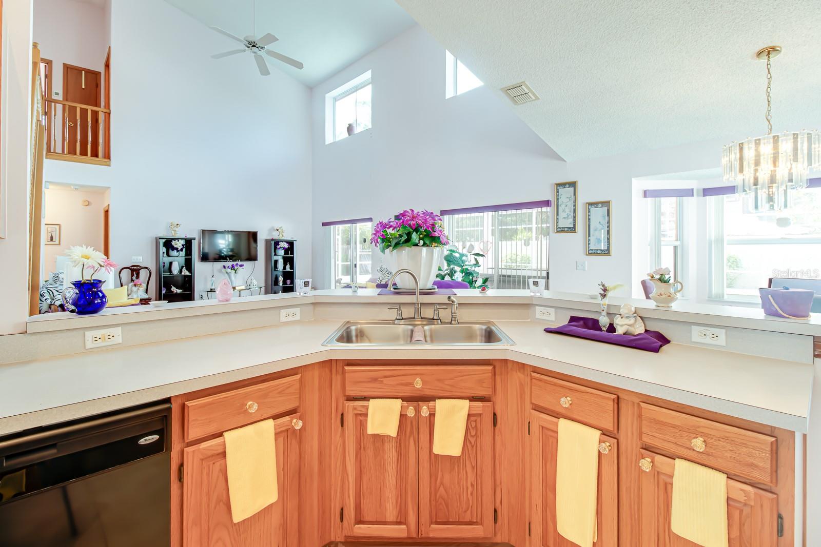 Image 10 of 42 For 2712 Rolling Broak Drive