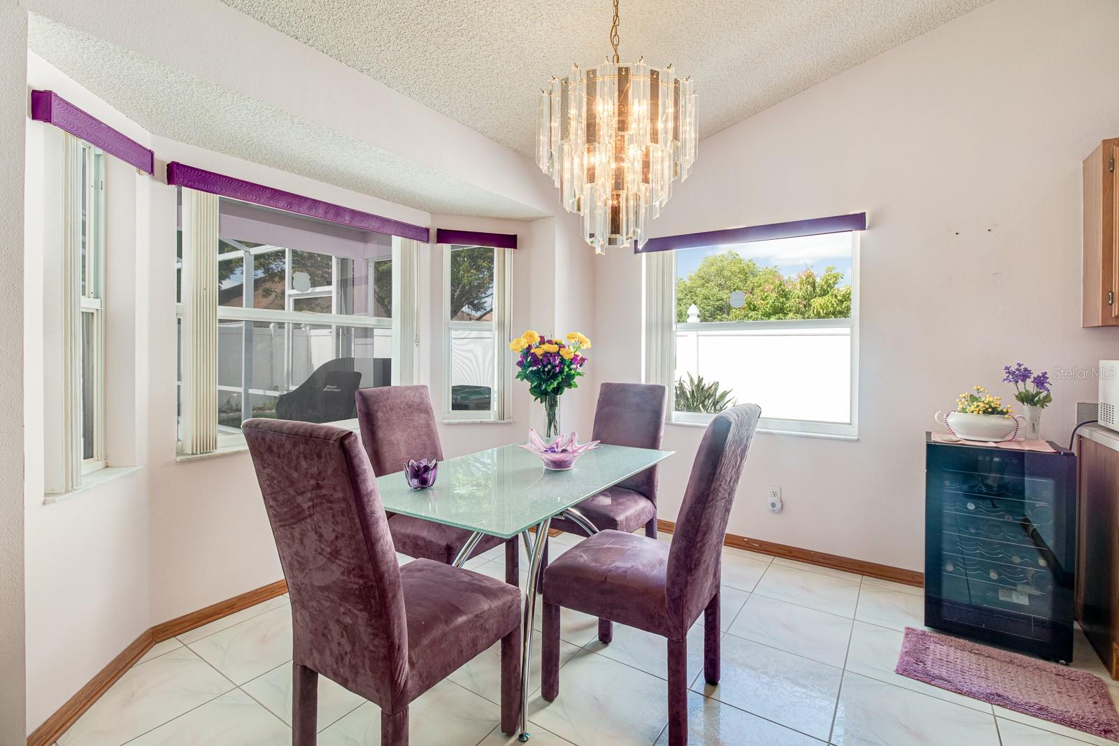 Image 13 of 42 For 2712 Rolling Broak Drive