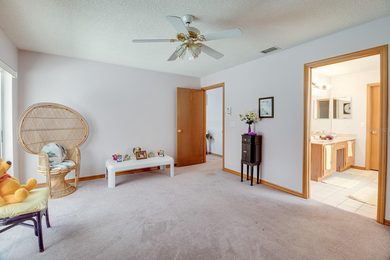 Image 18 of 42 For 2712 Rolling Broak Drive