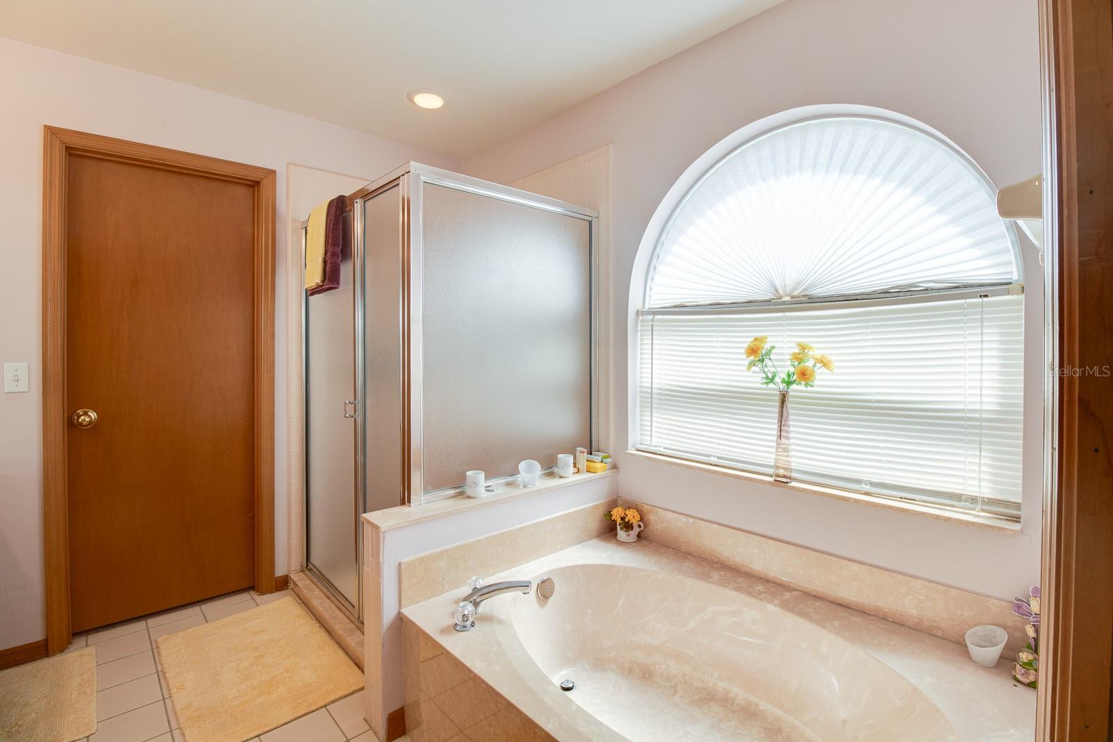Image 20 of 42 For 2712 Rolling Broak Drive