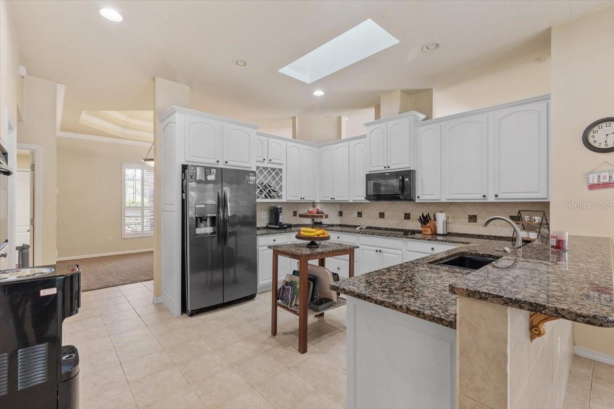 Listing photo id 19 for 2818 Mossy Timber Trail