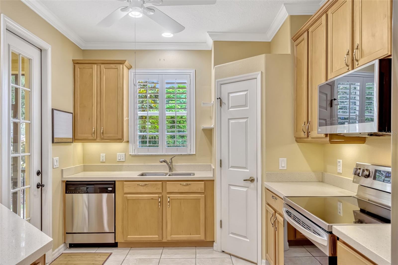 Image 6 of 25 For 1570 Barking Deer Cove