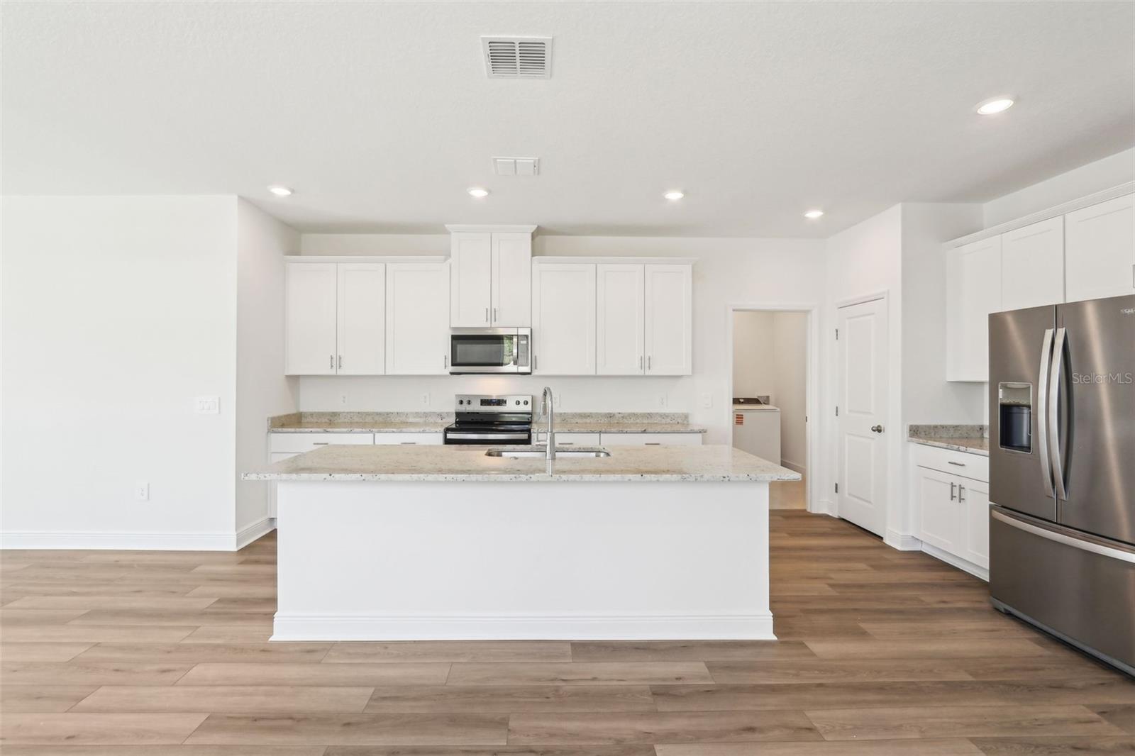 Image 11 of 36 For 1805 Archer Drive