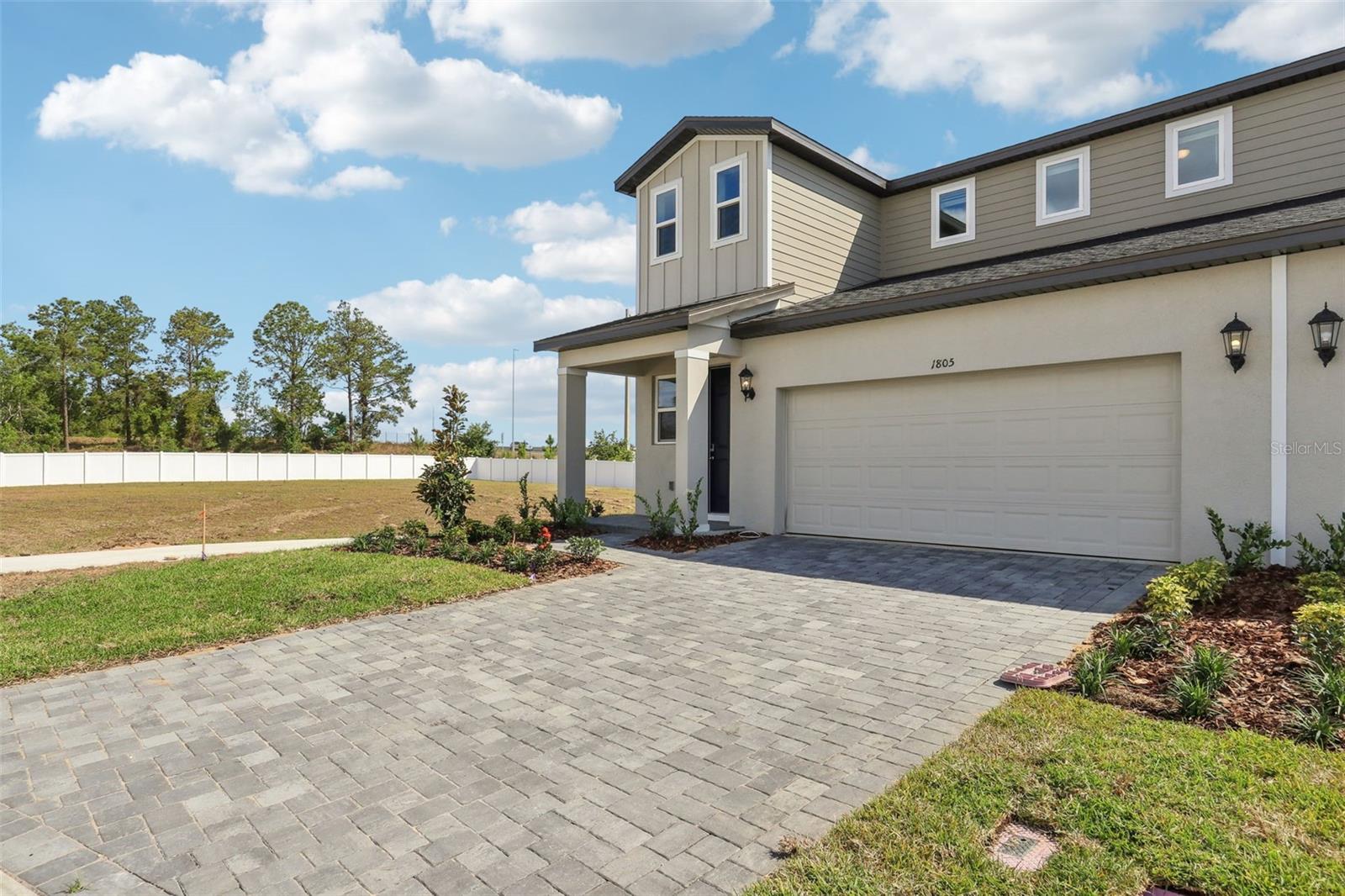 Image 2 of 36 For 1805 Archer Drive