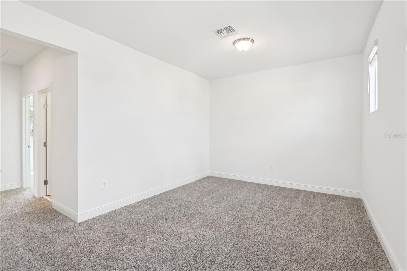 Image 27 of 36 For 1805 Archer Drive