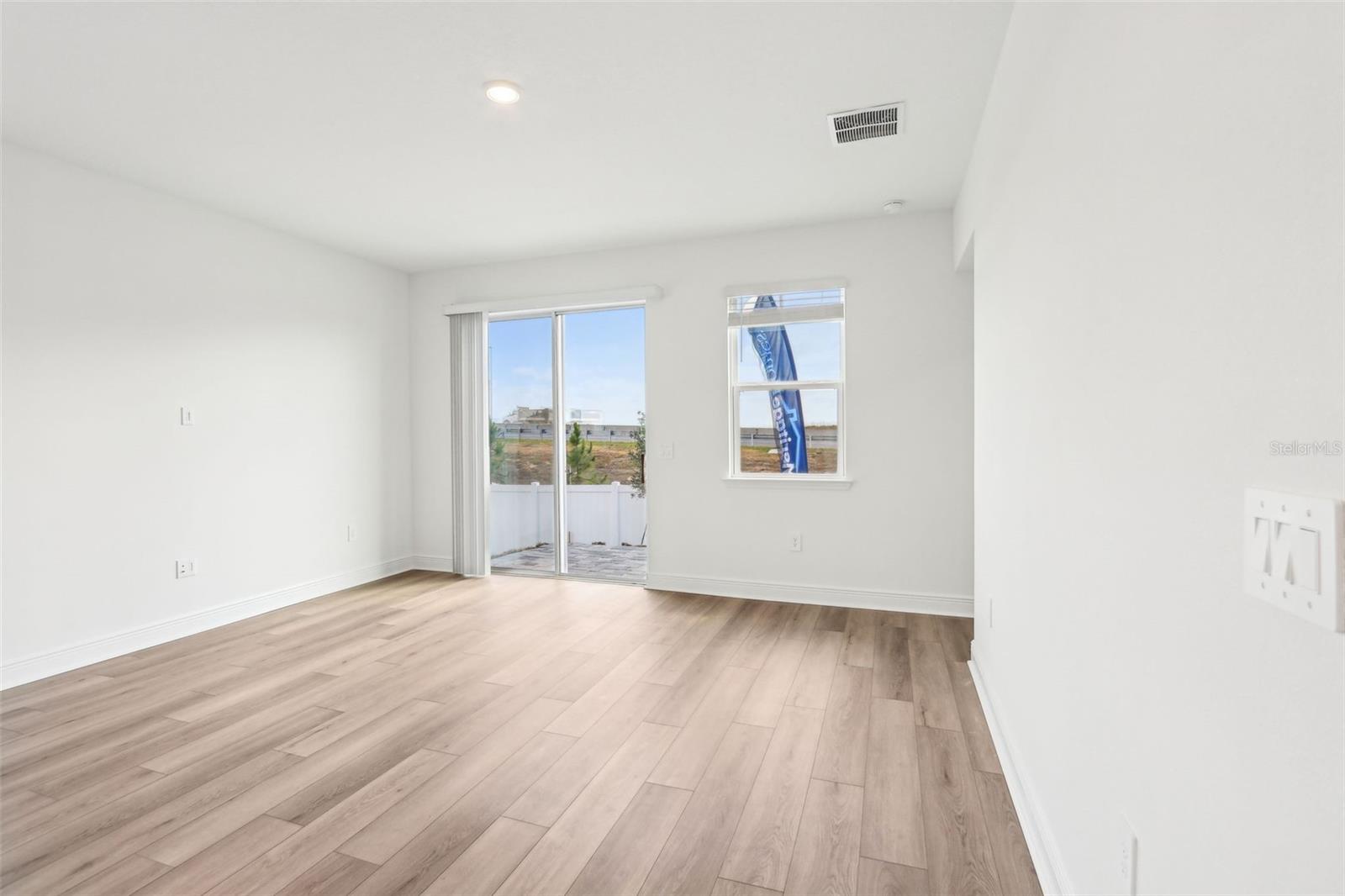 Image 7 of 36 For 1805 Archer Drive