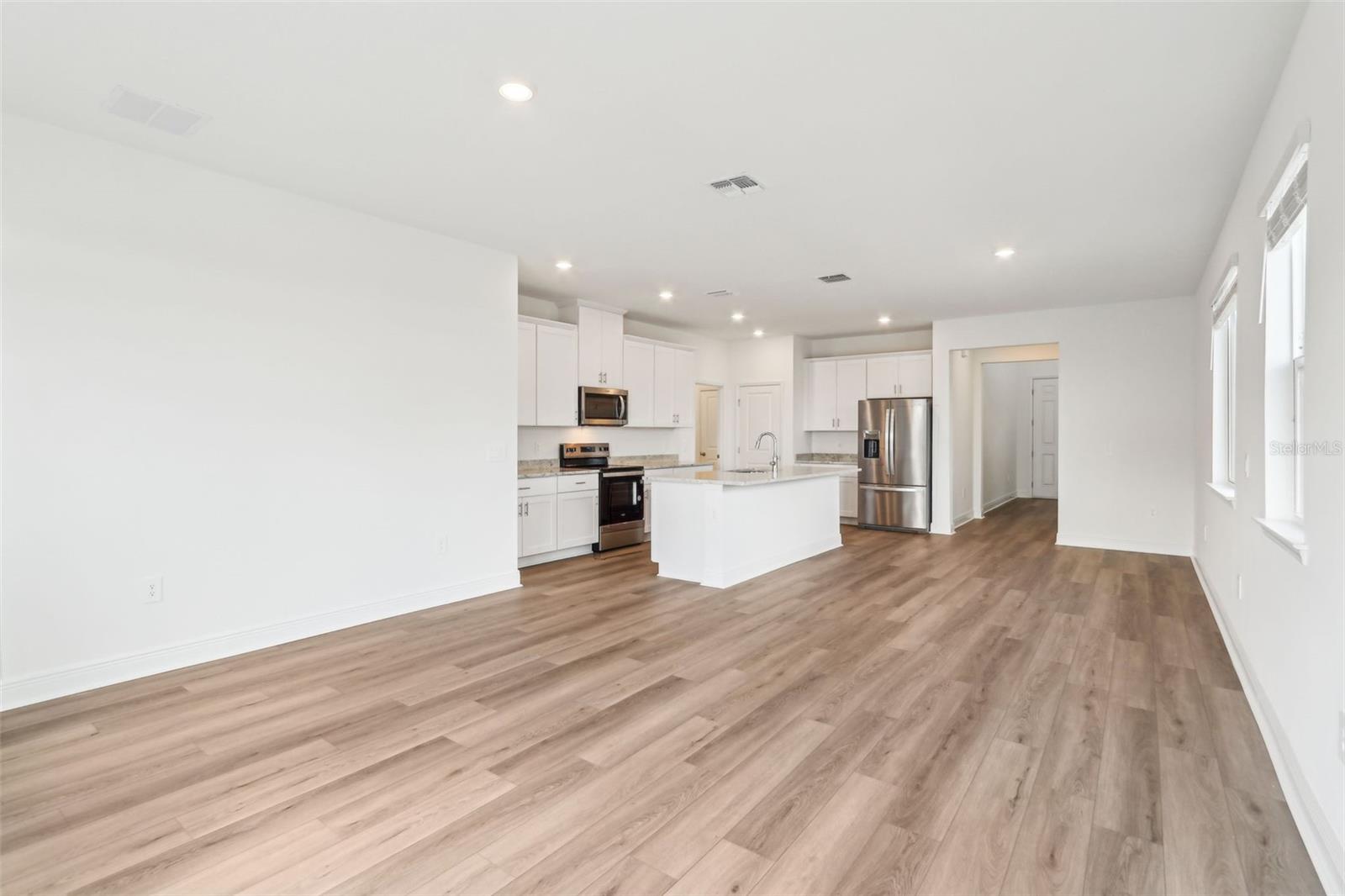 Image 8 of 36 For 1805 Archer Drive