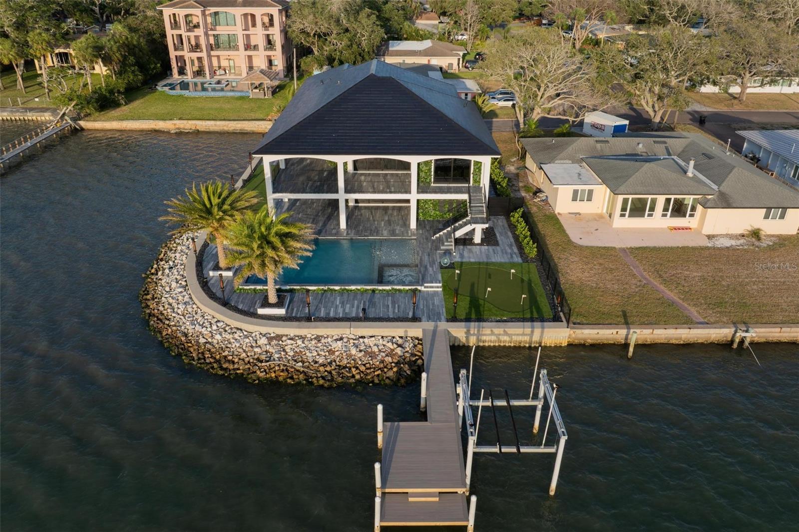 Image 73 of 99 For 3310 Sunset Drive N