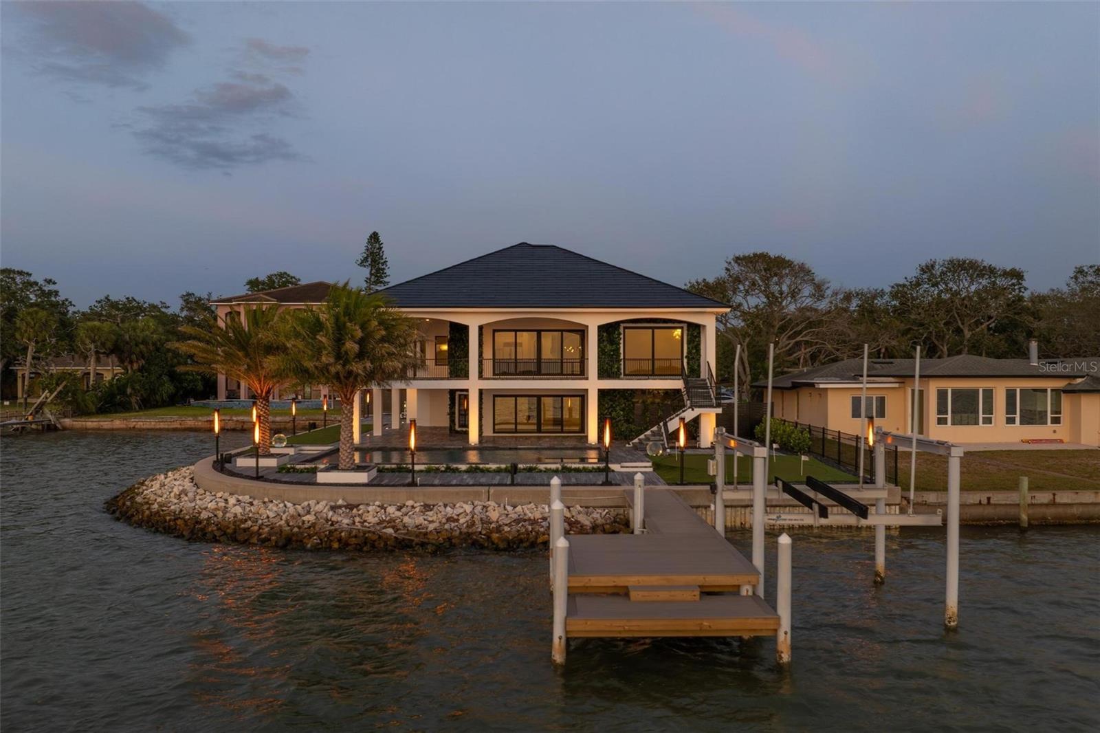 Image 83 of 99 For 3310 Sunset Drive N