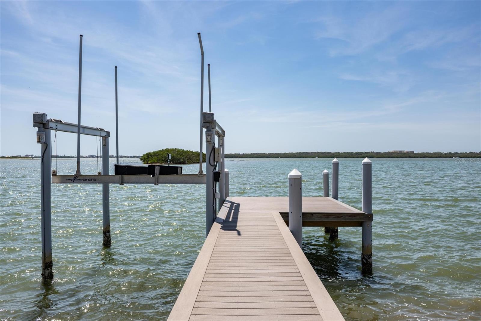 Image 9 of 99 For 3310 Sunset Drive N