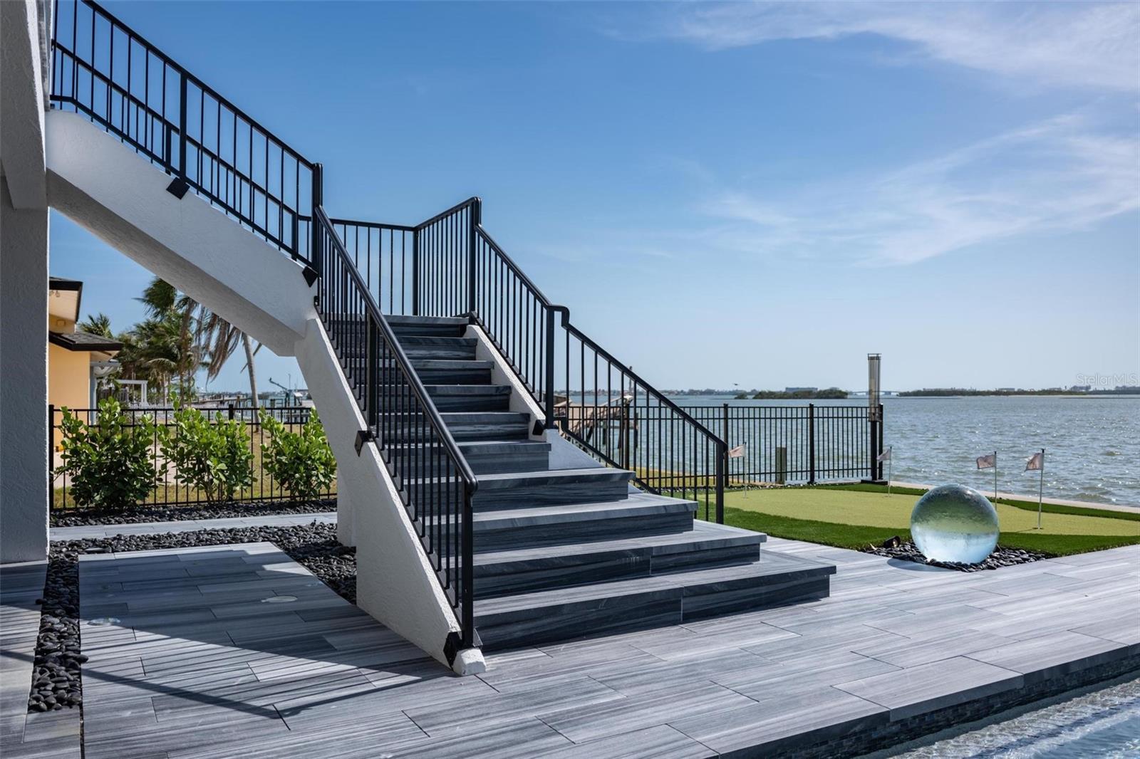 Image 91 of 99 For 3310 Sunset Drive N