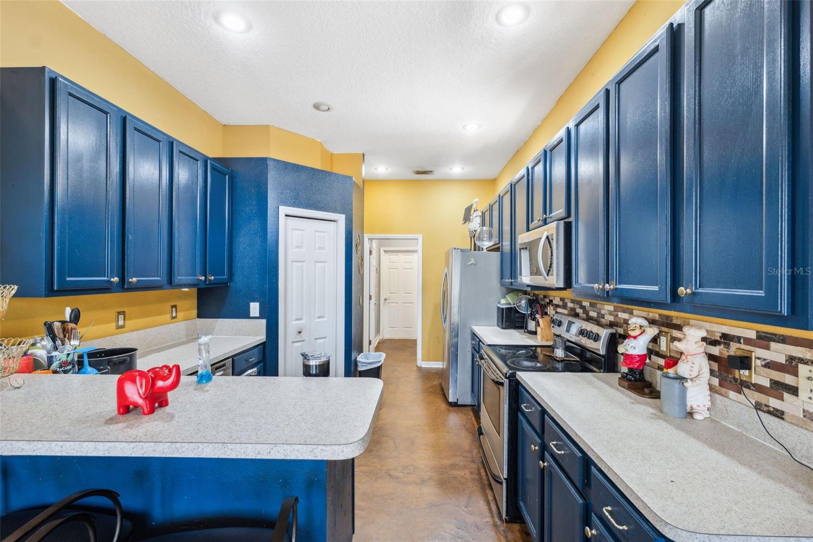 Image 13 of 28 For 37110 Highland Bluff Circle