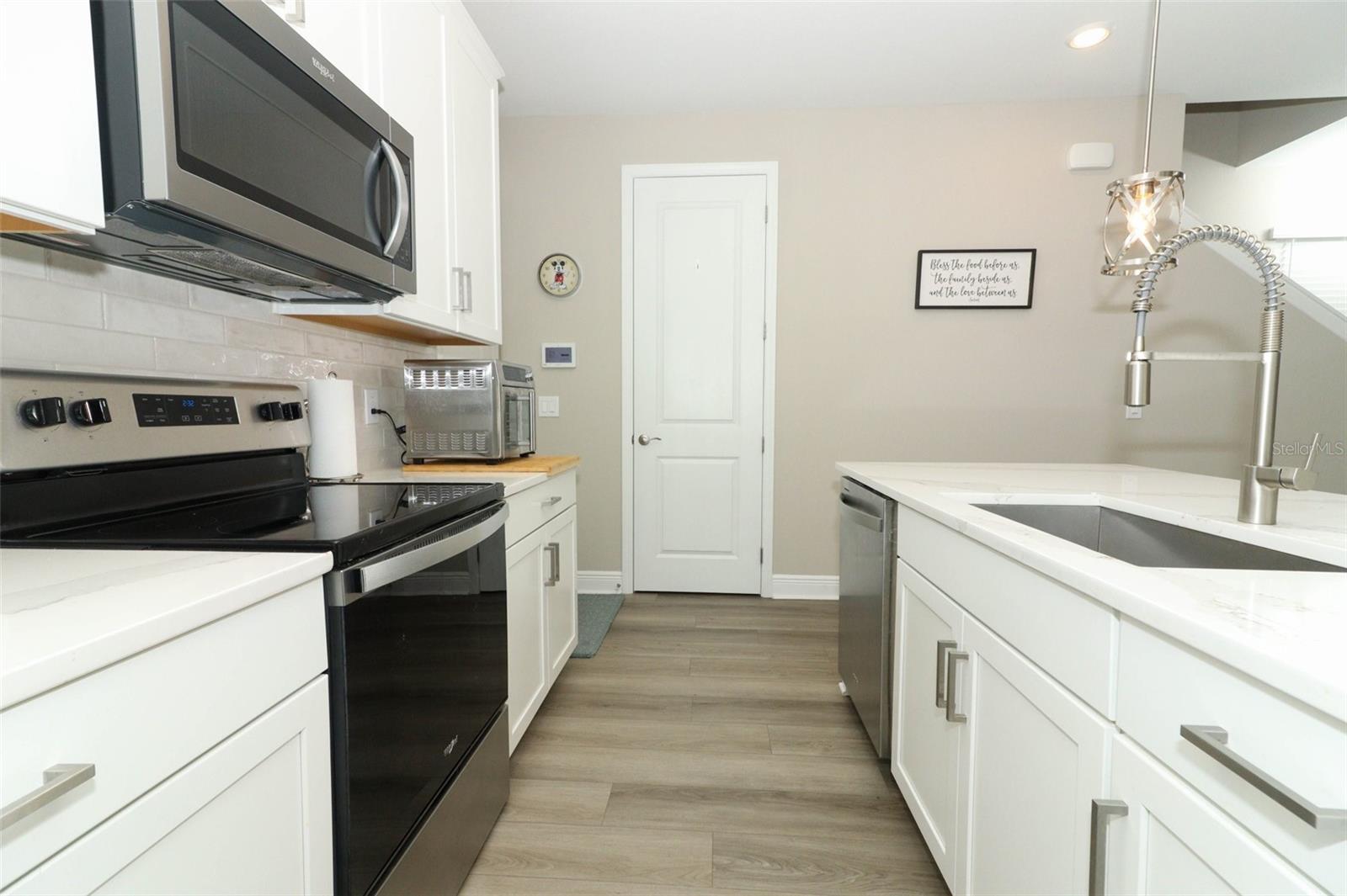 Image 13 of 46 For 12272 Bracco Street