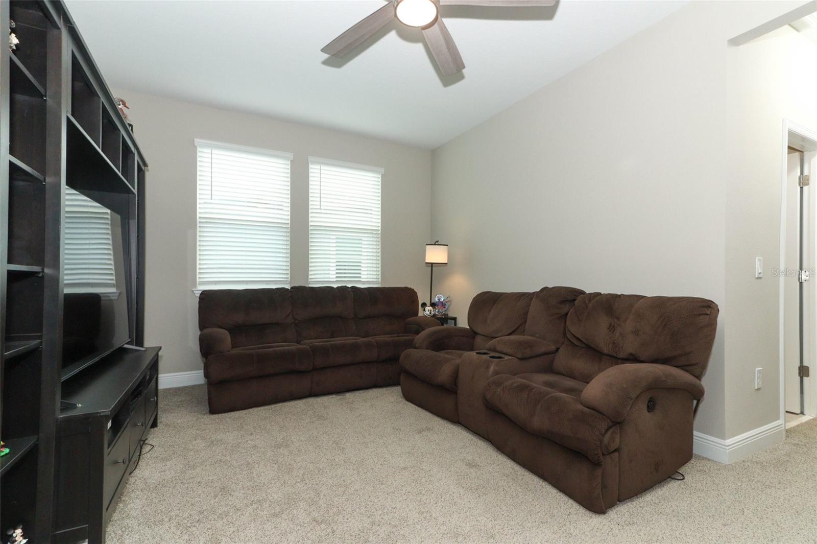 Image 17 of 46 For 12272 Bracco Street