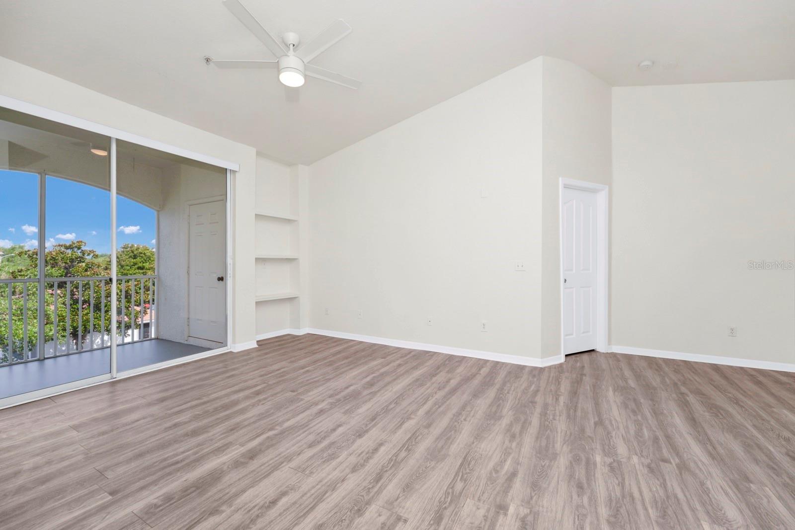 Image 3 of 30 For 2549 Maitland Crossing Way 303