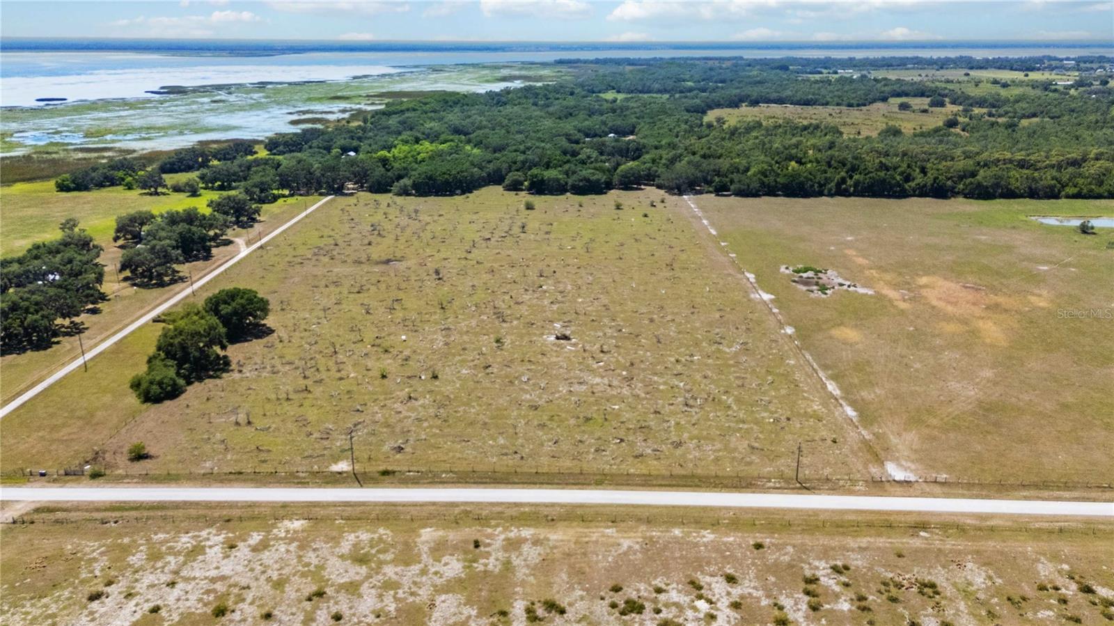 Image 12 of 32 For 0 Lake Tohopekaliga Road