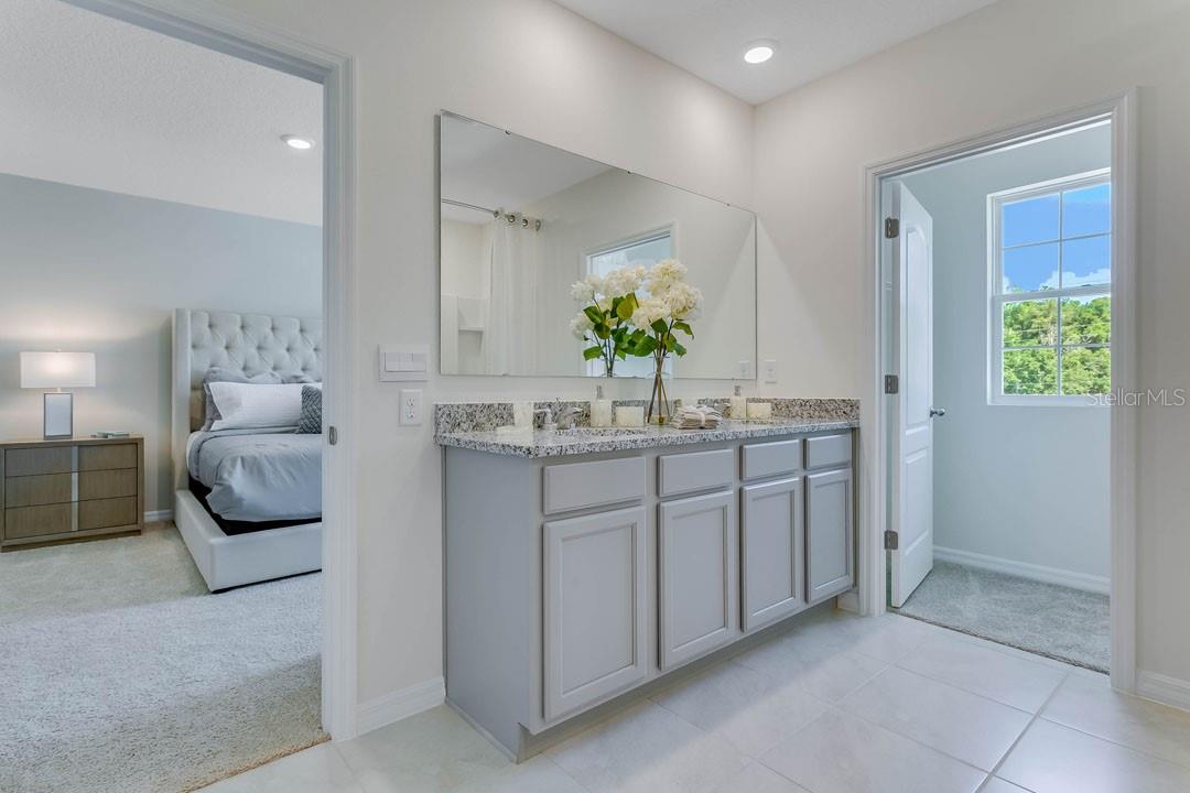 Image 22 of 37 For 3846 Royal Azalea Way