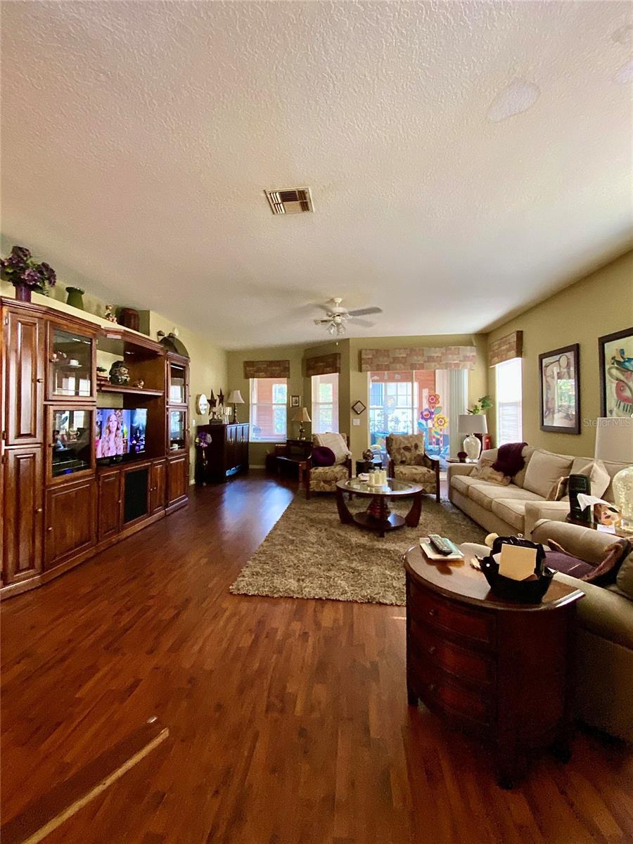 Image 3 of 86 For 30442 Lettingwell Circle