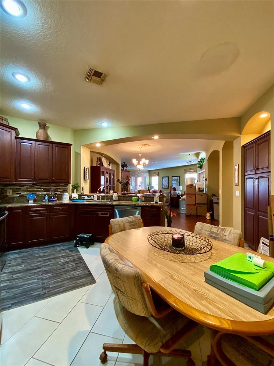 Image 36 of 86 For 30442 Lettingwell Circle