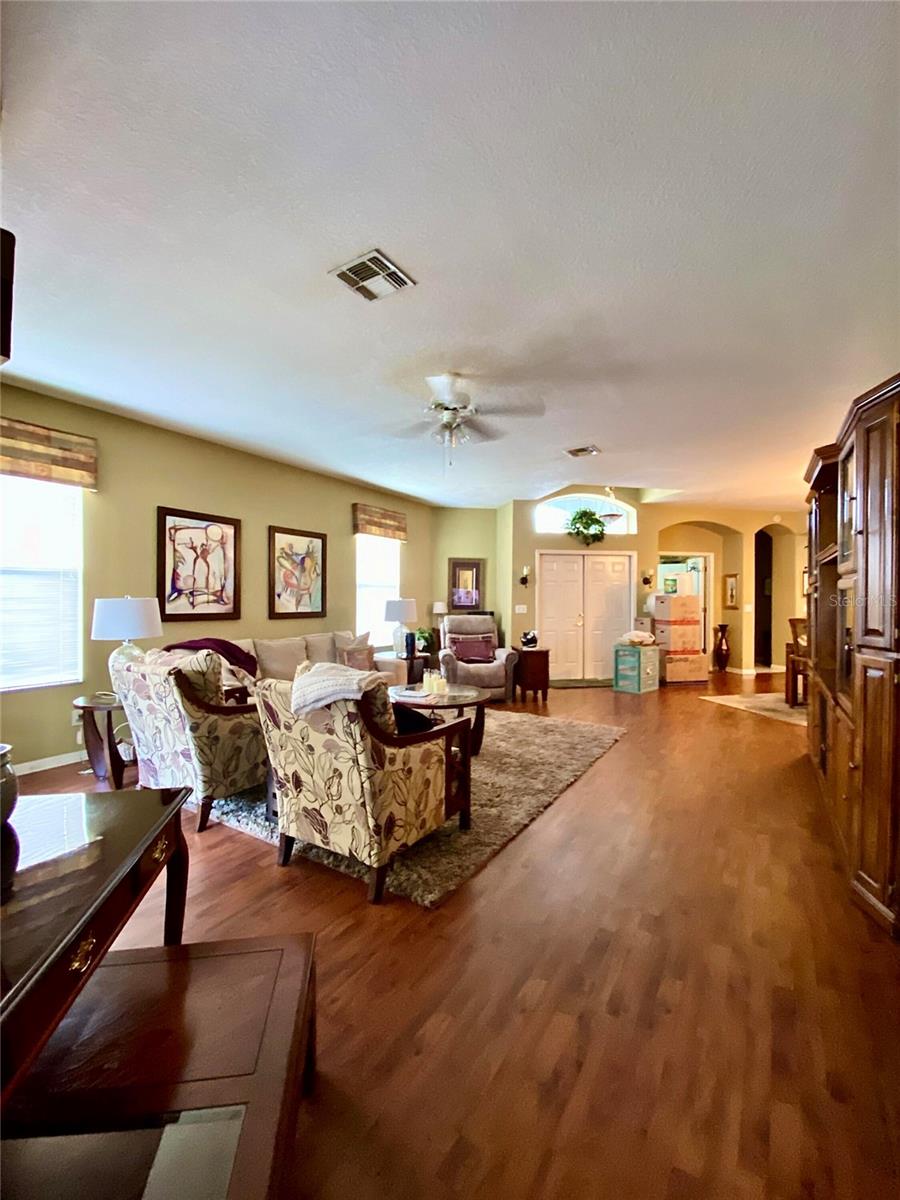 Image 5 of 86 For 30442 Lettingwell Circle