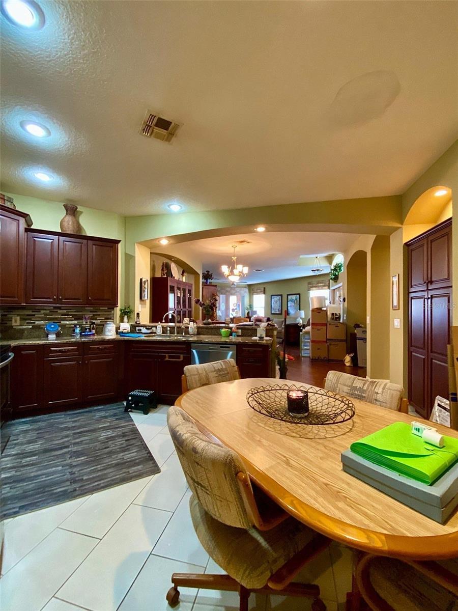 Image 84 of 86 For 30442 Lettingwell Circle