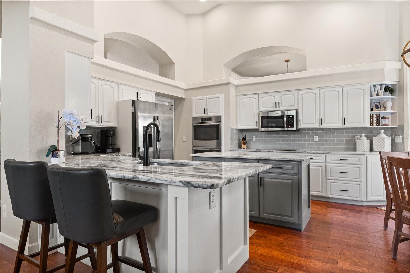 Image 10 of 54 For 240 Promenade Circle
