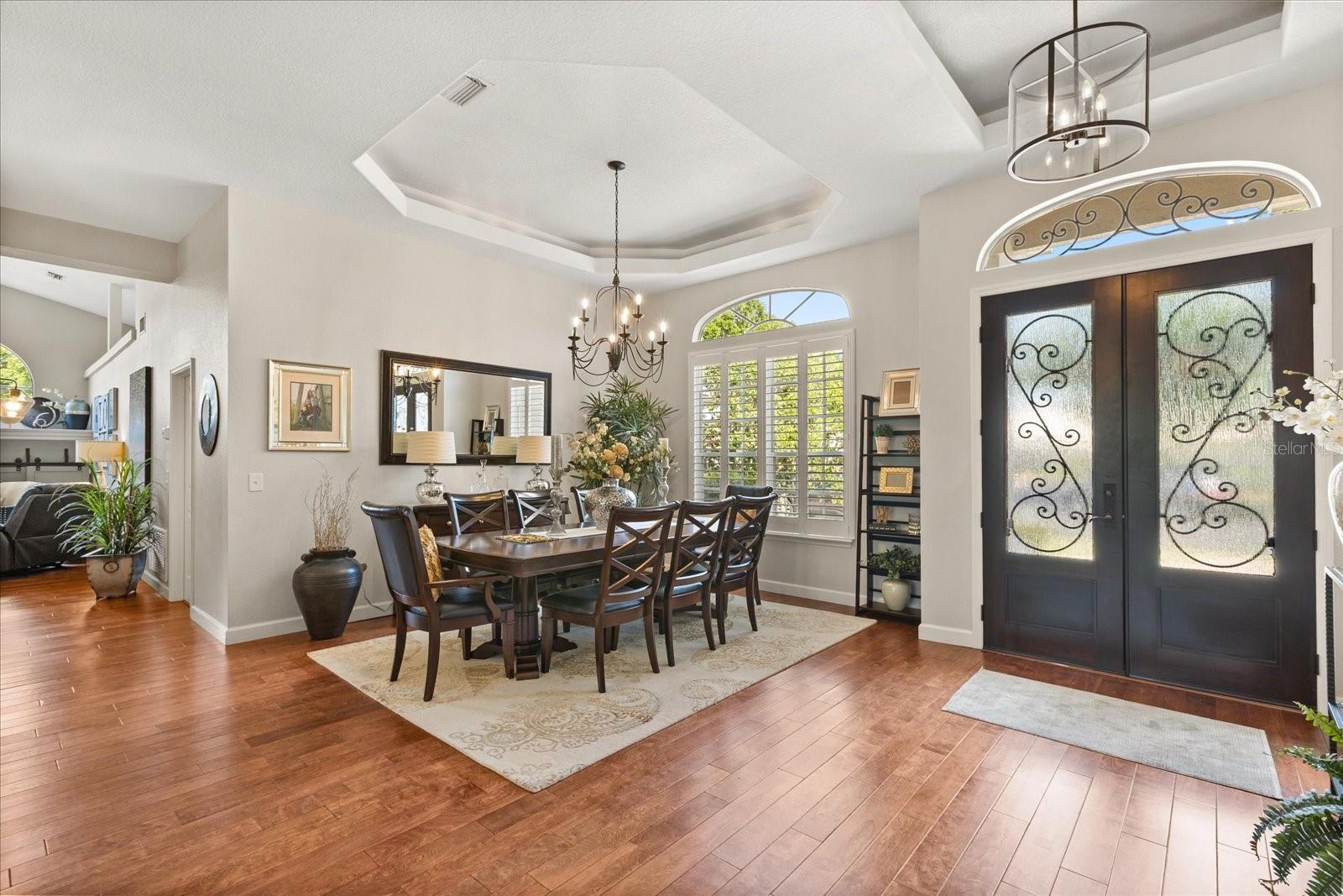 Image 11 of 54 For 240 Promenade Circle