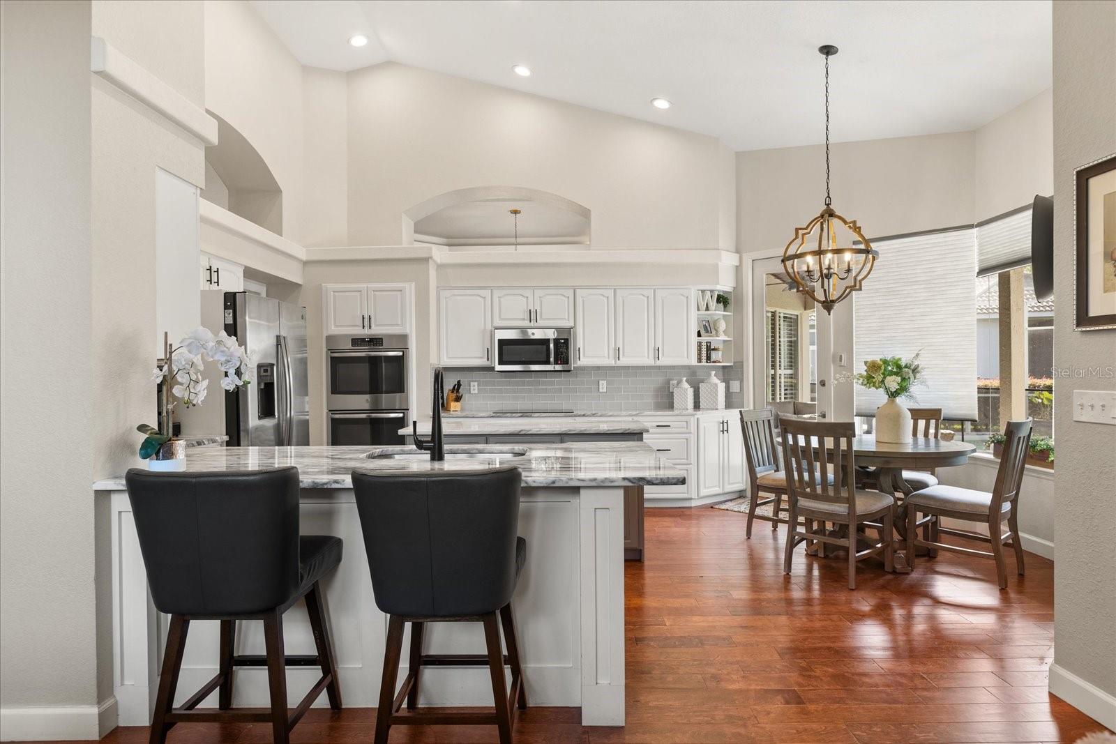 Image 9 of 54 For 240 Promenade Circle