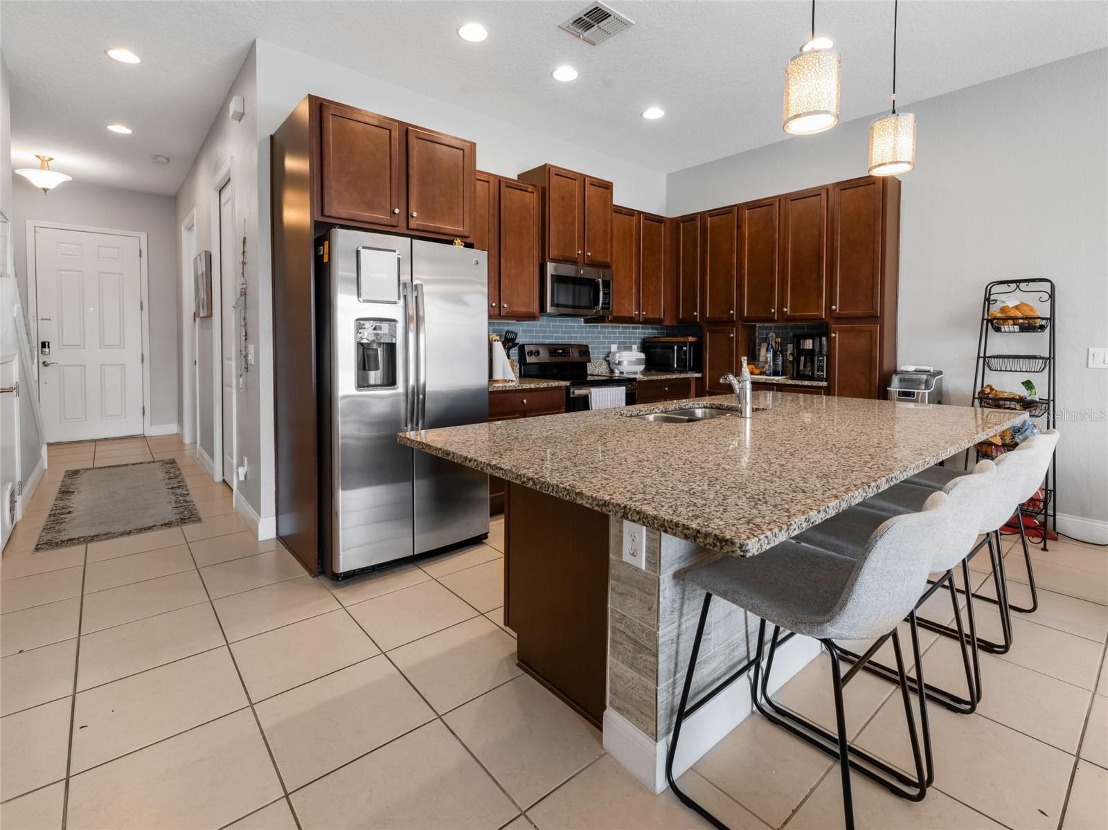 Image 12 of 42 For 193 Captiva Drive