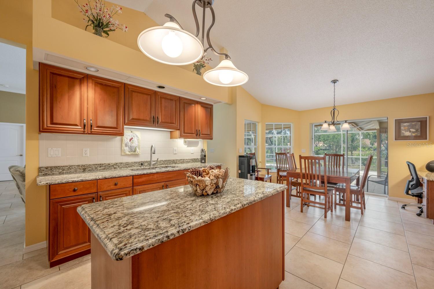 Image 15 of 44 For 8202 Shadow Pine Way
