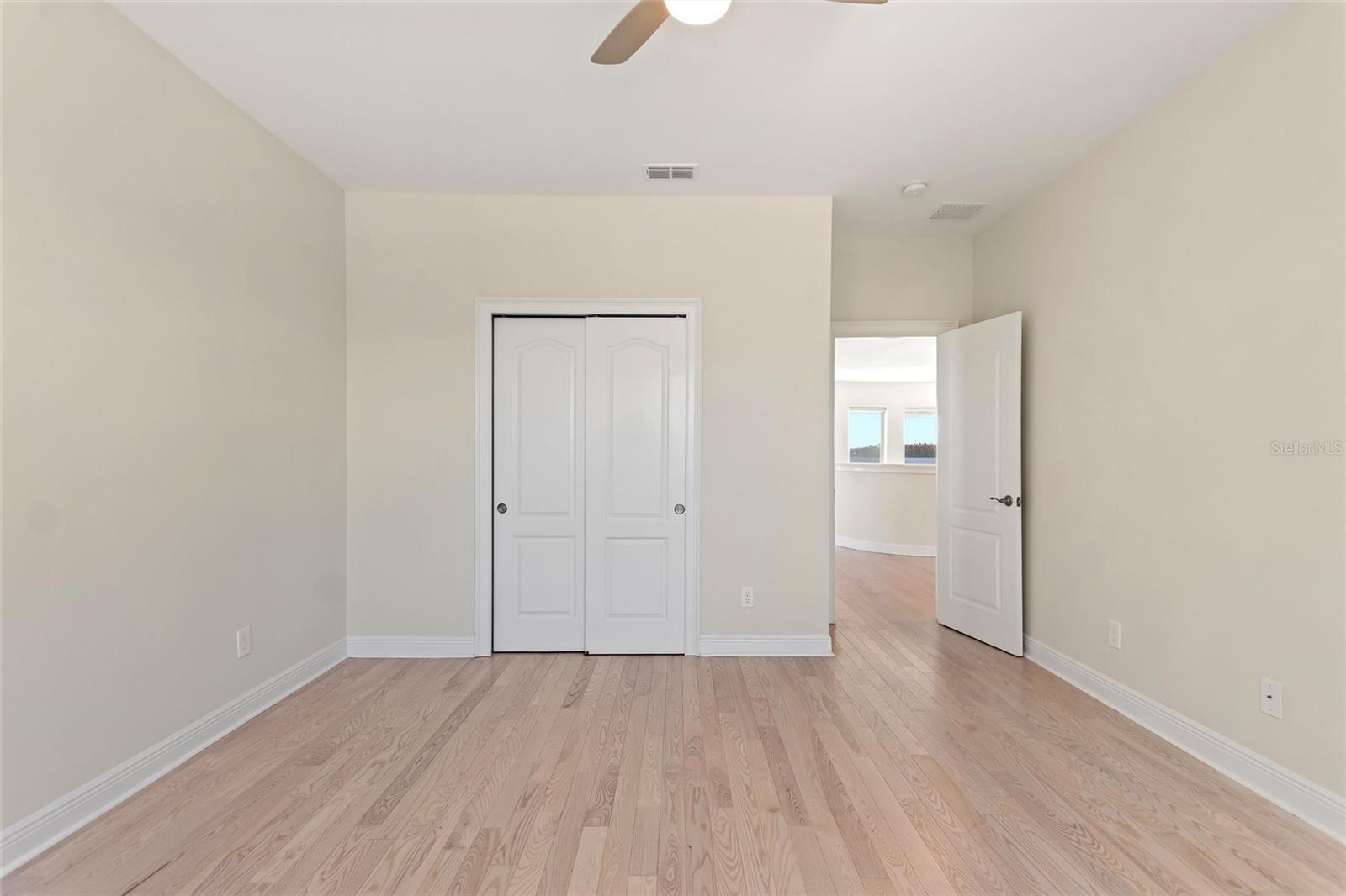 Image 45 of 57 For 14906 Speer Lake Drive