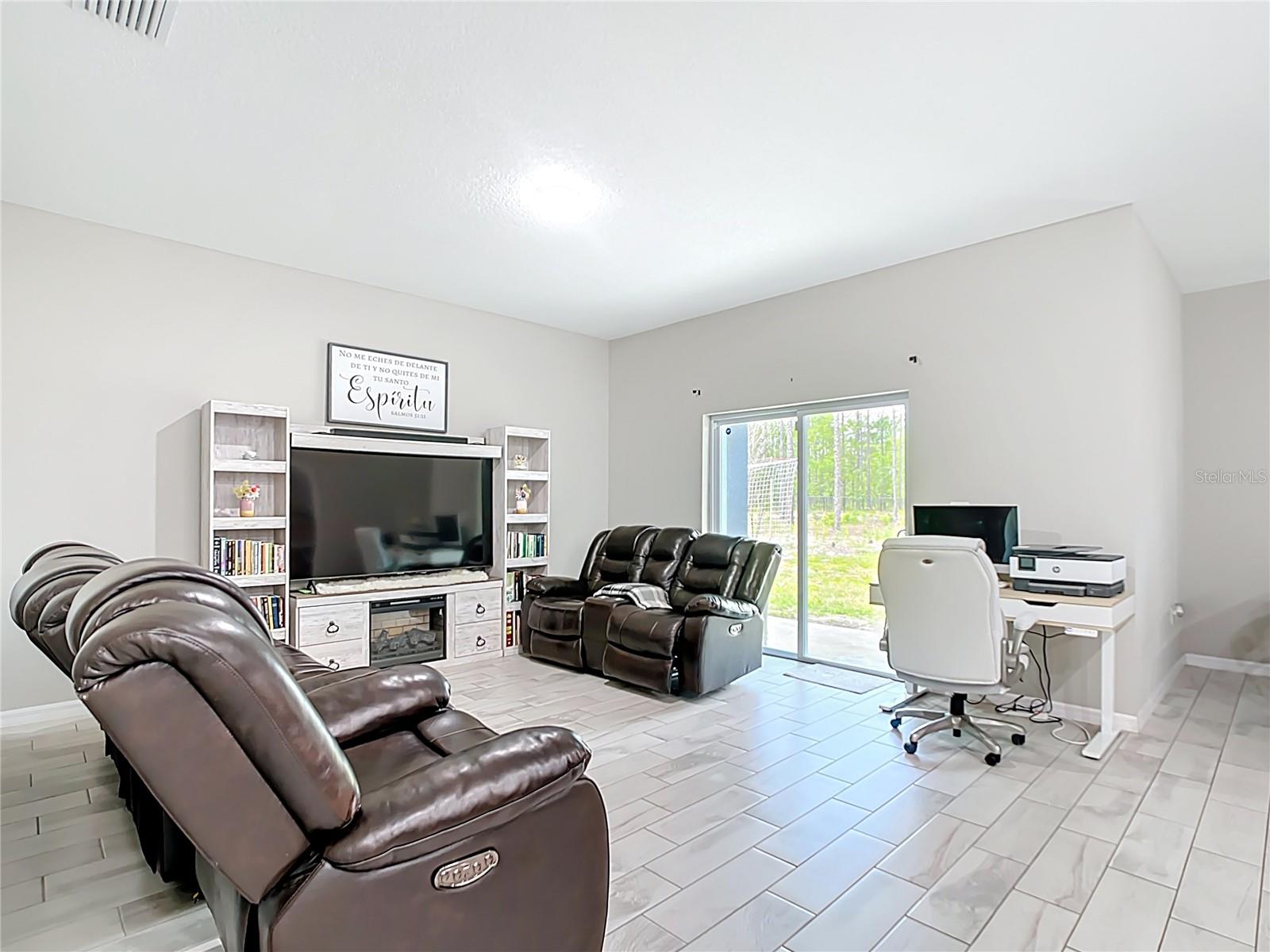 Image 18 of 53 For 13297 69th Place
