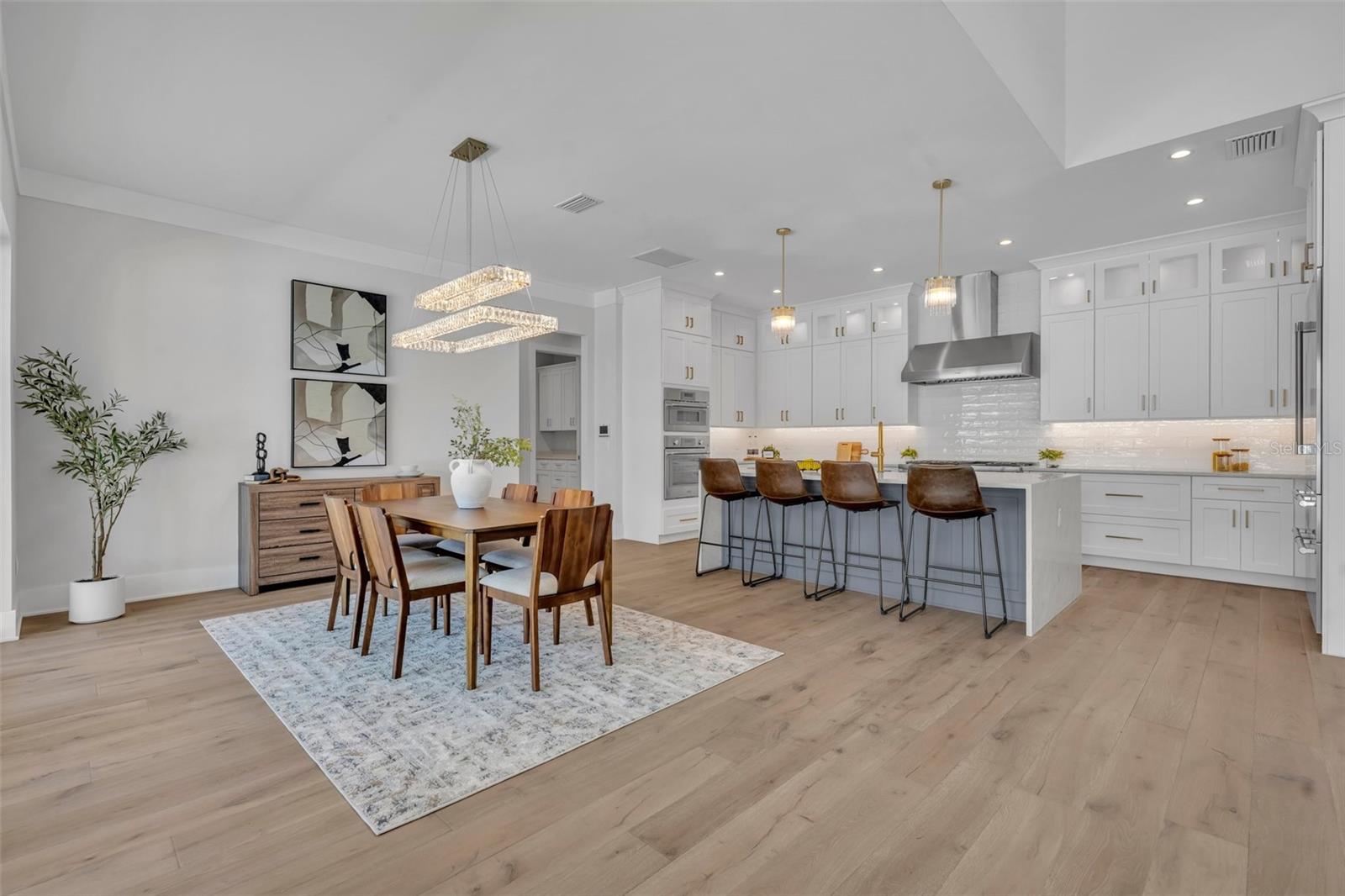 Image 10 of 41 For 731 Williams Drive